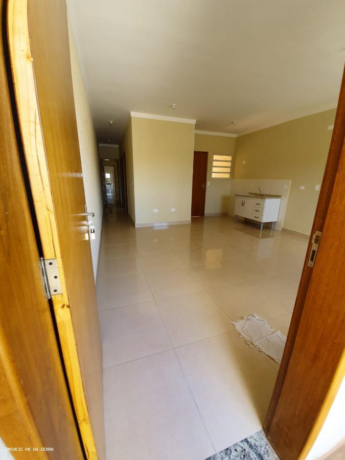 Casa à venda com 2 quartos, 150m² - Foto 4