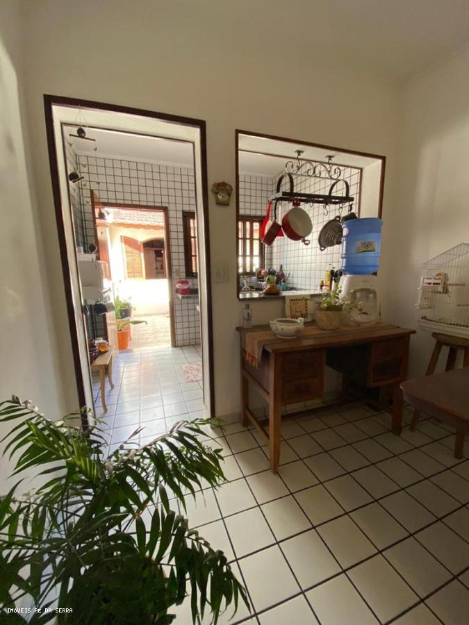 Casa à venda com 3 quartos - Foto 18