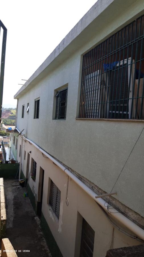 Casa à venda com 5 quartos, 300m² - Foto 1