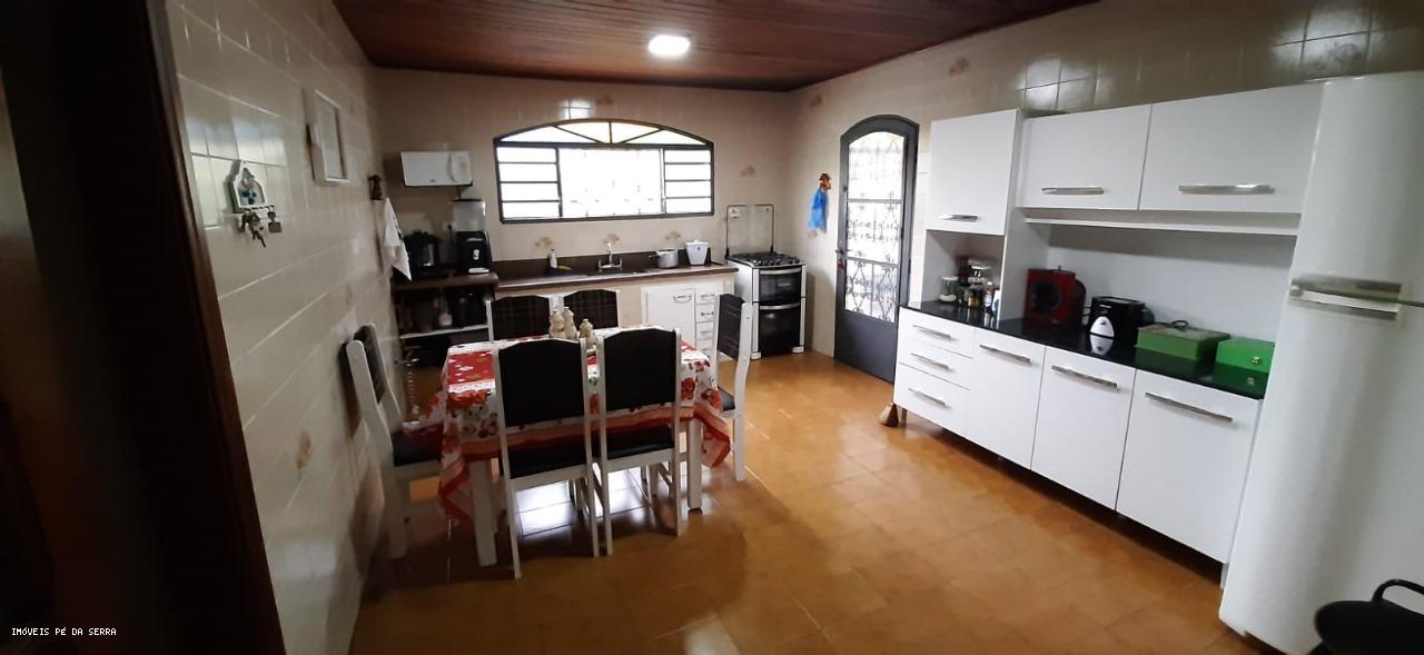 Casa à venda com 3 quartos, 600m² - Foto 10